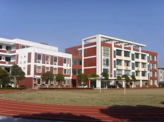 上海景秀高级中学照片-学校-我要搜学网