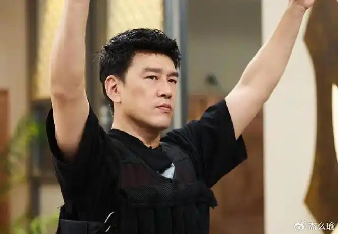 这一次,王耀庆终于为他的"虚伪"付出了代价|披哥|王耀庆|浪姐_新浪