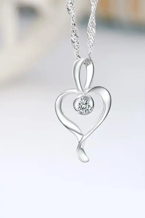 chow tai fook/周大福心形花朵pt950铂金钻石吊坠a130908