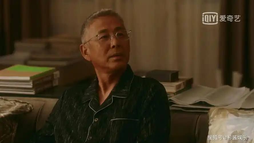 陈道明故意扮黑,扮老,反而塑造了最成功的霸道总裁叶谨言