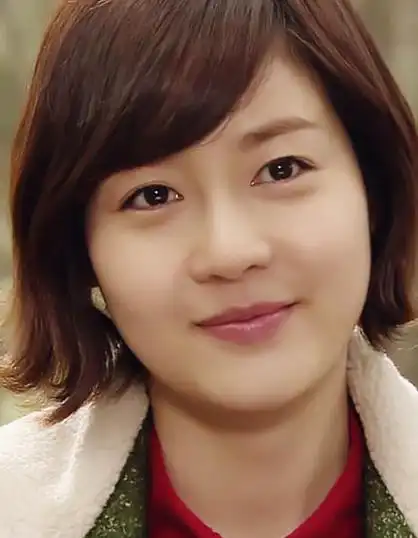 p>成宥利(sung yu ri),1981年3月3日出生于德国巴登,韩国女演员,歌手