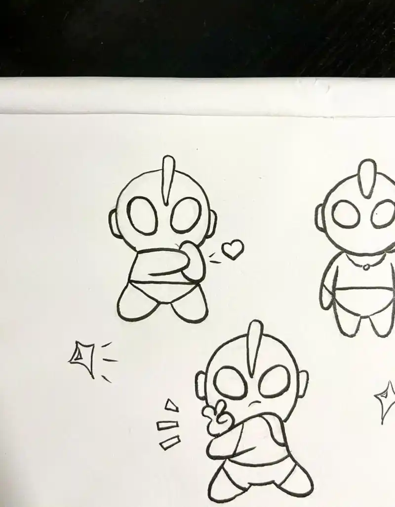 你相信光吗 可可爱爱敲简单的奥特曼你们喜欢嘛 #画画# #简笔画教程