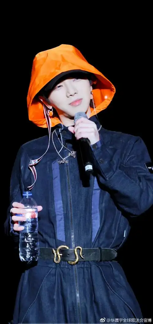 华晨宇火星村故事角##华晨宇2022遇见美好