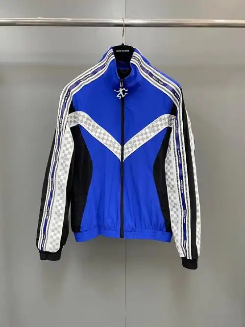 louisvuitton男士秀款科技运动衫