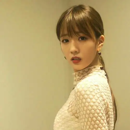 韩潮女星尹普美头像集