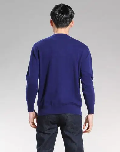 艳藏蓝色舒适休闲长袖100%山羊绒衫