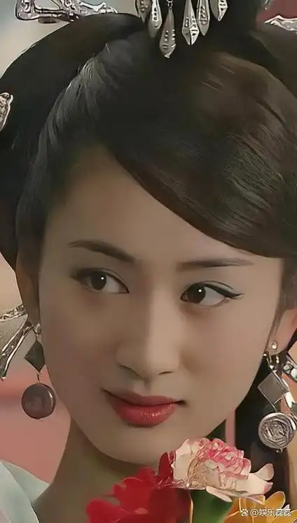 眼睛漂亮的女星只服这5位天生狐狸眼妩媚灵动个个都是绝美