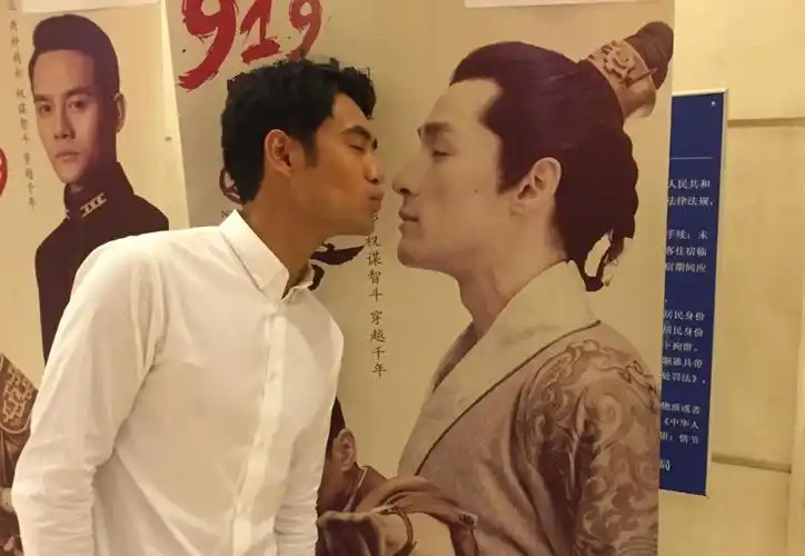 回顾娱乐圈有种情谊,叫"胡歌和袁弘",也叫"张颂文和周一围"