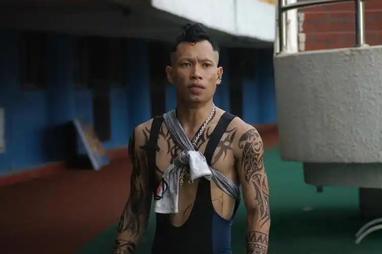 黄渤演的《疯狂的赛车》看点在哪里,这里说说._李法拉