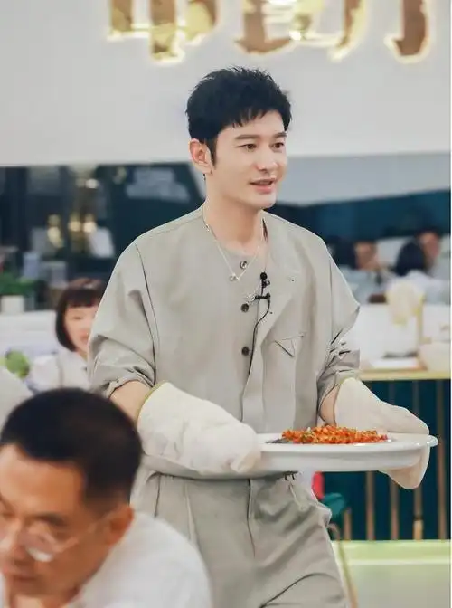 杨紫|张亮|黄晓明|白举纲|周冬雨|华语歌手|华语音乐_网易订阅