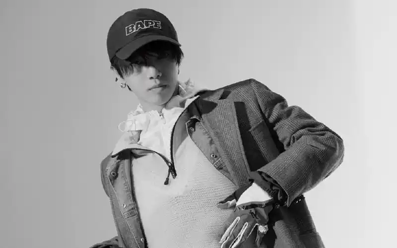 华晨宇杂志写真图片桌面壁纸