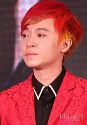 吴青峰权志龙偶像秘籍:头顶疯玩"冰激凌色"