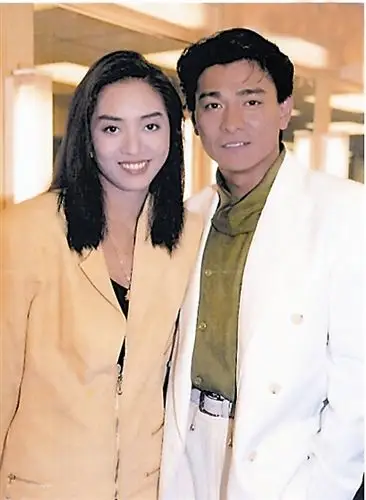 梅艳芳生前曾多次表示"嫁人当嫁刘德华",但从未承认过二人有男女庞蜒