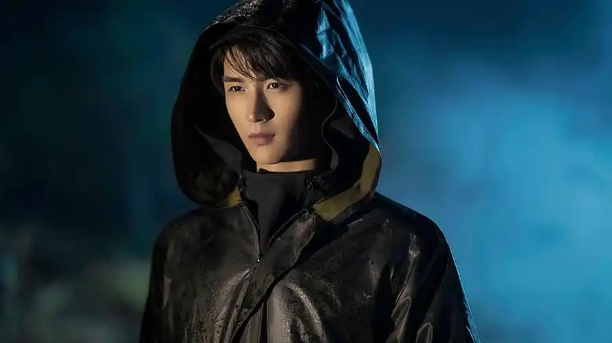 黄俊捷《重启之极海听雷》热播 人形手办脸引发热评登上热搜