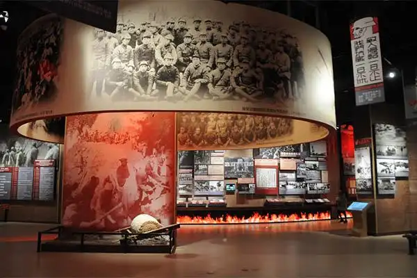 南京举行"三个必胜"主题展开展仪式