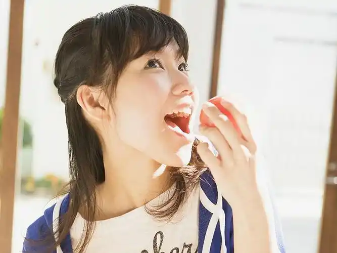 现代女孩家居生活主题摄影 (第二集):平面模特摄影 - 现代女孩家居