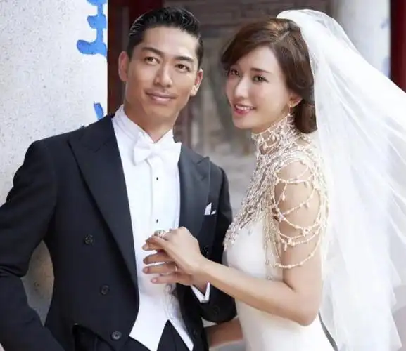 林志玲结婚录音曝光,嫁到日本2年后,46岁的她过得幸福吗?_黑泽