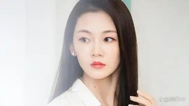 更不要提获奖了|郑恺|编剧|冯女郎|传媒公司|电影导演|实力派演员