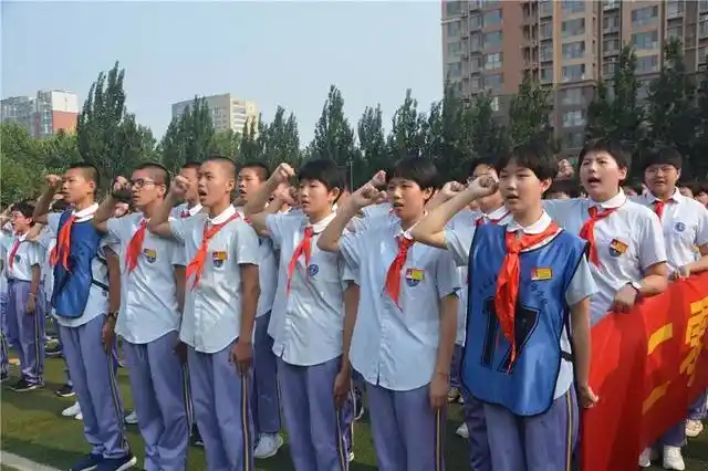 【迎考】为中考加油,为青春壮行:石家庄42中举行送别初三仪式!