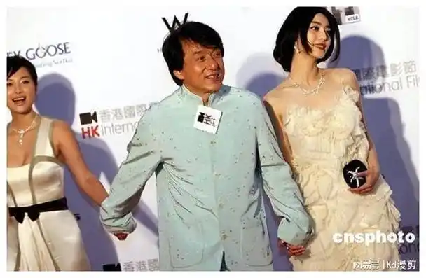 张艺谋和成龙谁更符合旷世渣男的称号