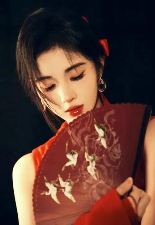 古风少女,鞠婧祎!_网易订阅