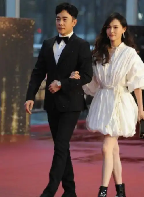 罗晋怎么喜欢的唐嫣罗晋曾公开喜欢唐嫣的原因