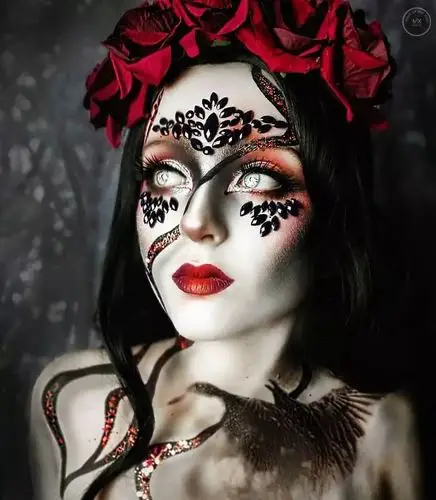 赏析|salla f-b的迷幻夸张创意妆