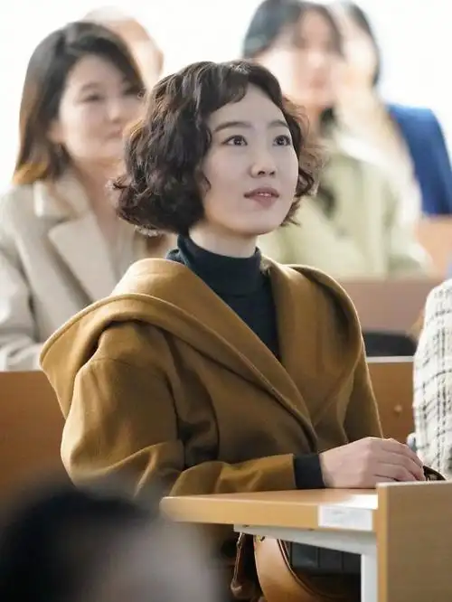 《绿色妈妈俱乐部》顾名思义是以「母亲」为主题的电视剧99绿色母亲