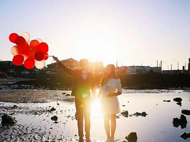 总有一种记忆,每每想起,温暖如昔,总有一个人,默默相伴,不离不弃,总