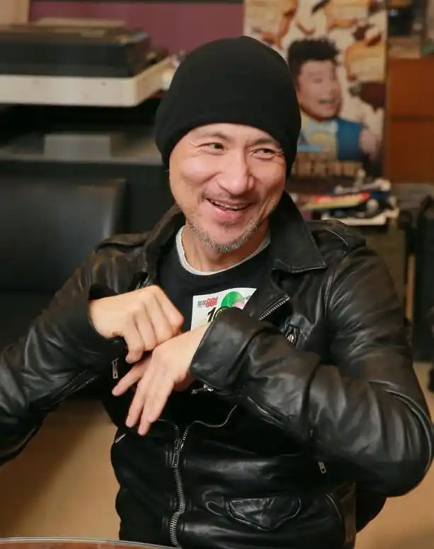 53岁张学友近照曝光 歌神老啦_新蓝网