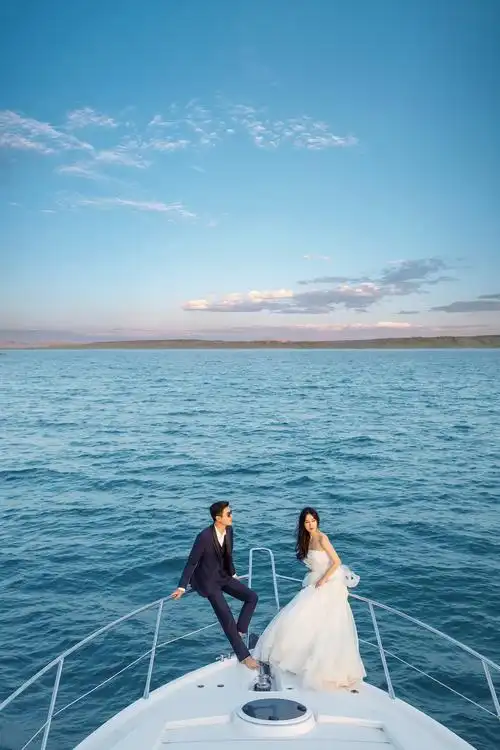出海游艇度假浪漫唯美海景婚纱照