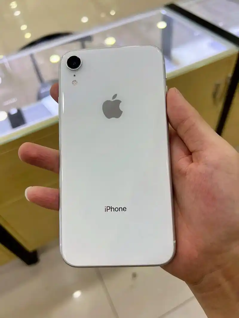 iphonexr 卡贴64  八张.#精品二手手机出售与置换 - 抖音