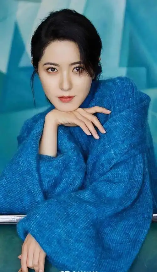 曾黎20张精美的照片