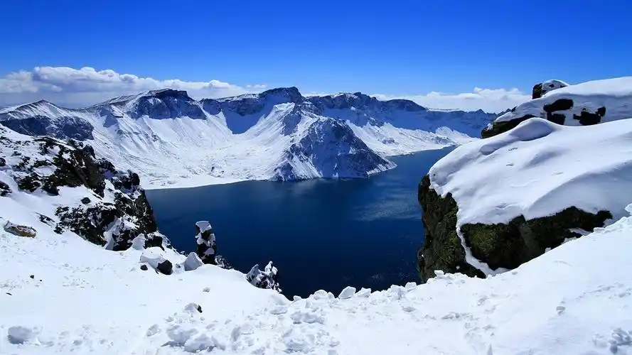 熊出没【长白山】住五星酒店 送长白温泉の摄影天堂魔界-瑶池仙境天池