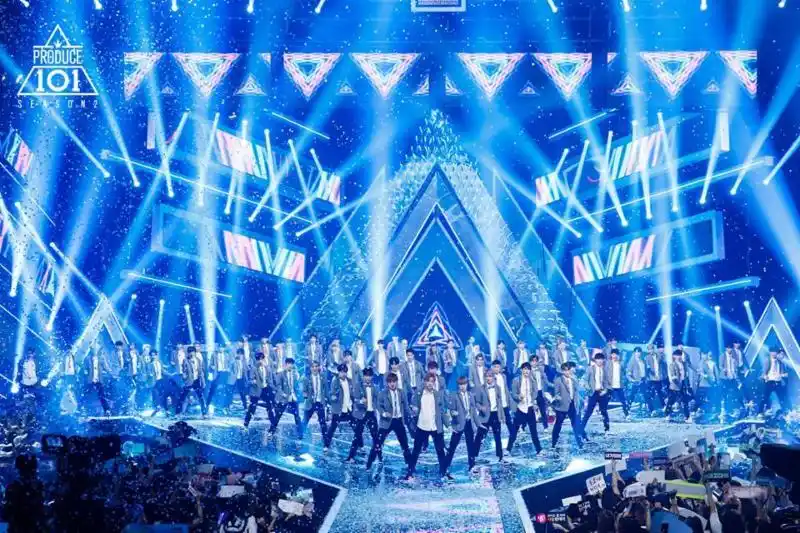 韩国《创造101》选秀男团wanna one明年1月解散