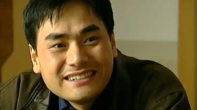 危情实录:男子想要回家,拜托主任帮帮他,还真弄到了五天假