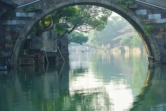 杜牧笔下的烟雨江南,寥寥二十八字,美得令人心醉