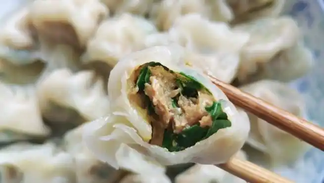 韭菜猪肉馅饺子