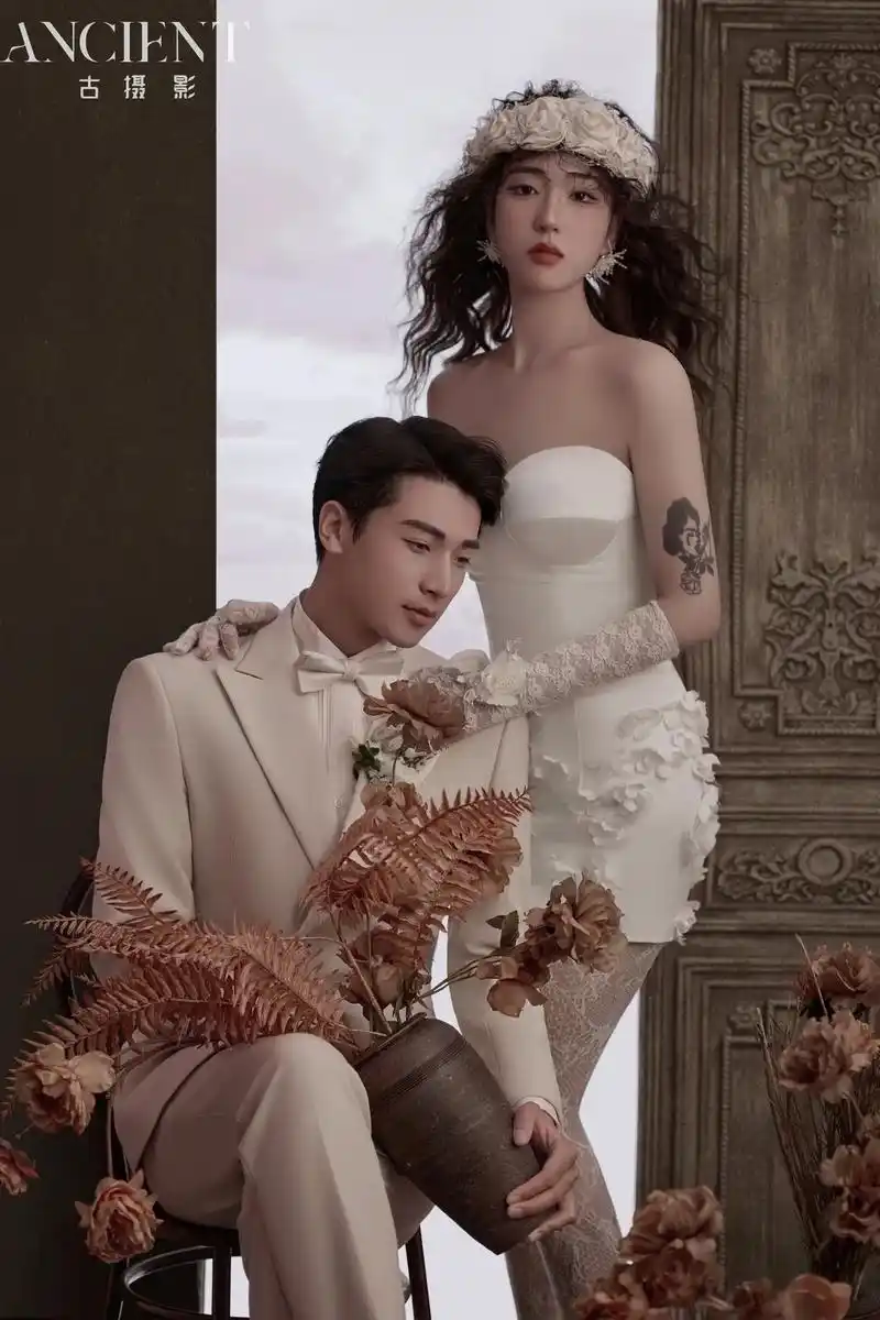 情侣甜酷婚纱照#室内主题拍摄