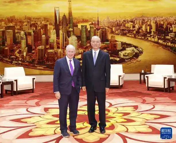 常委,中央书记处书记蔡奇在北京会见美国黑石集团董事长兼首席执行官