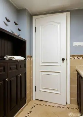 白门装修效果图现代风格