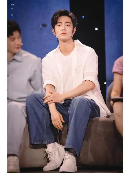 肖战深v白衬衫##最后悔学的大学专业是什么