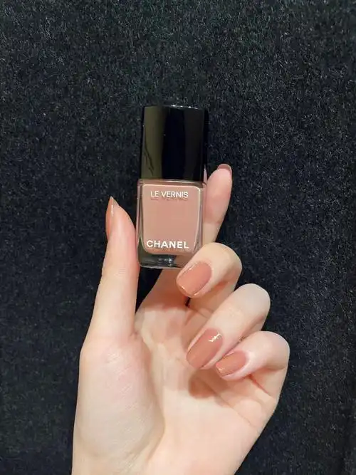 chanel735daydream裸色指甲油
