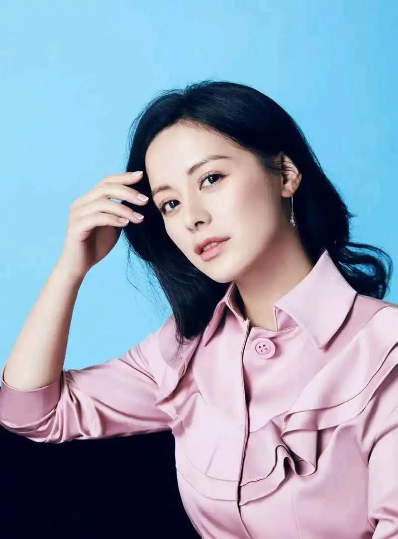 精美图集|美艳动人王力可