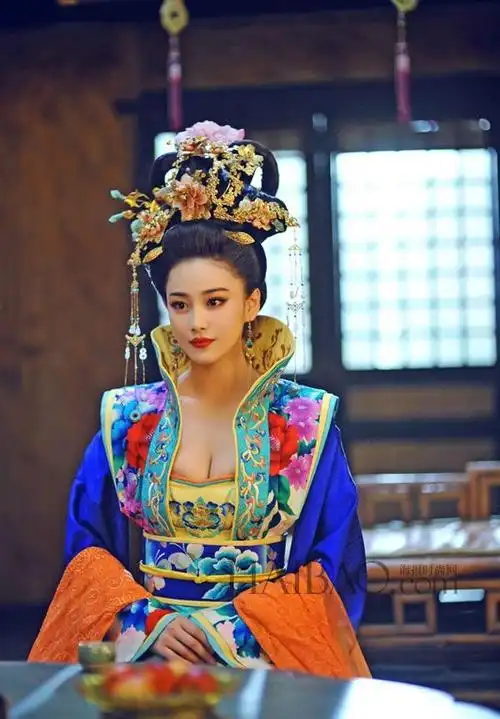 主演:范冰冰 张丰毅 李治廷15《武媚娘传奇》评分:5.