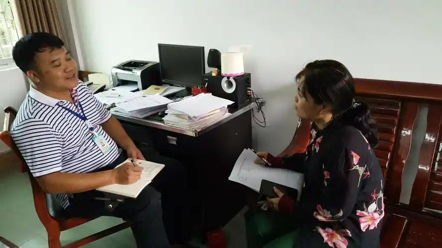 马岭社区开展2018年度组织生活会证书意见及谈心谈话工作