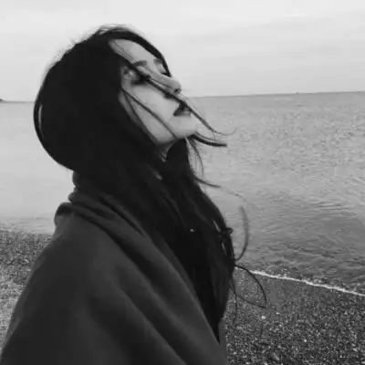 意境女生头像忧伤