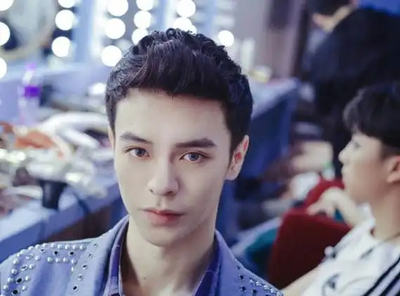 快乐男声2017王南钧竟是星二代 晋级被质疑是内定