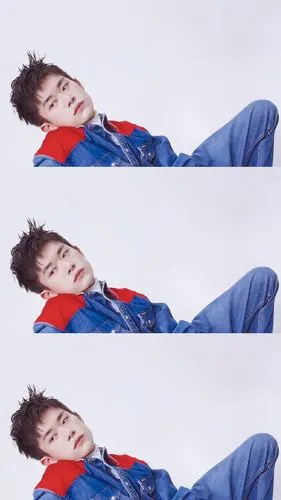 易烊千玺三格拼接