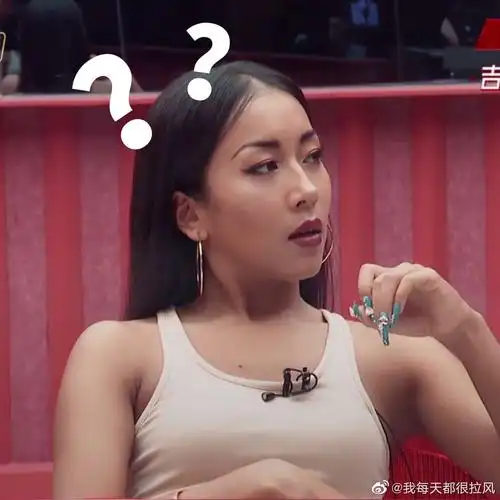 吉克隽逸晒网友p的表情包表示很喜欢